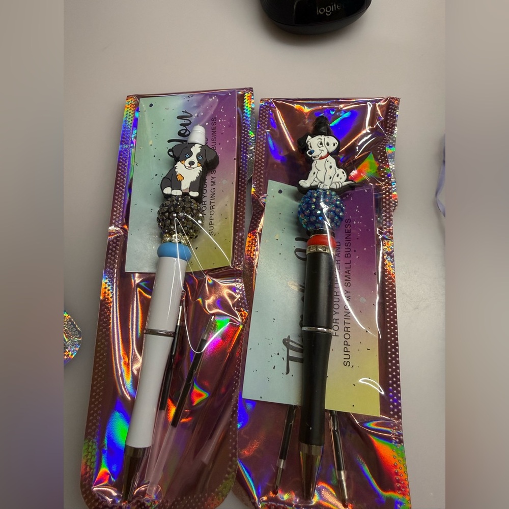Beaded pens with Dog Topper – Black and White